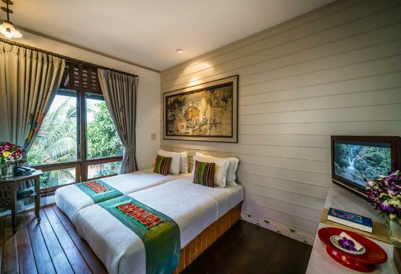 スーペリアスタジオ, Pukha Nanfa