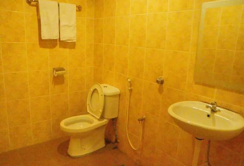 Standard-huone, Seri Nilai