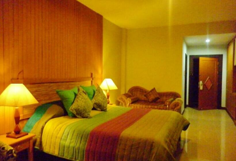 Номер Deluxe, Pearl Laguna Resort