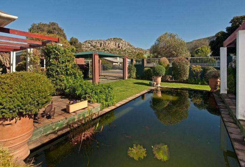 침실 1개 아파트, Brown Jug Guest House