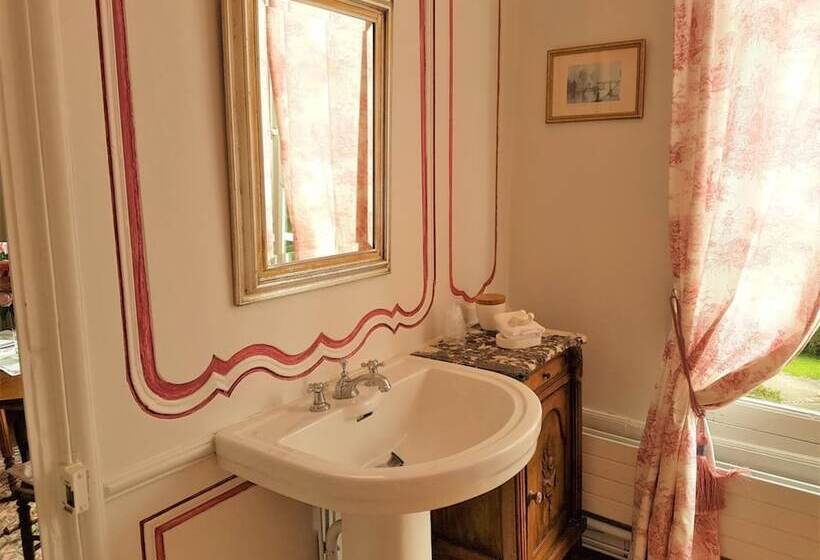 Номер Стандарт, Château De Beaulieu