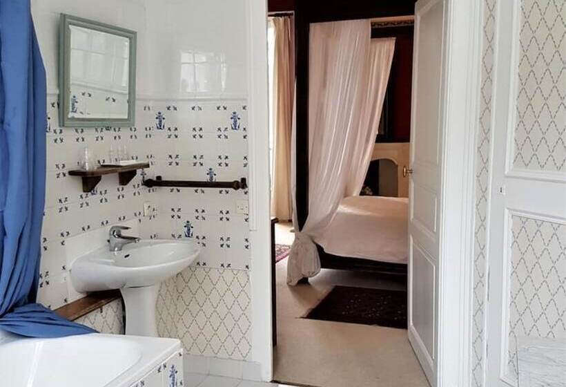 Номер Стандарт Трехместный, Château De Beaulieu