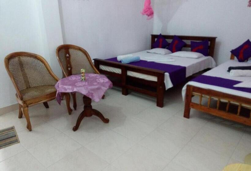 スタンダードトリプルルーム, Evening Star Guest Inn