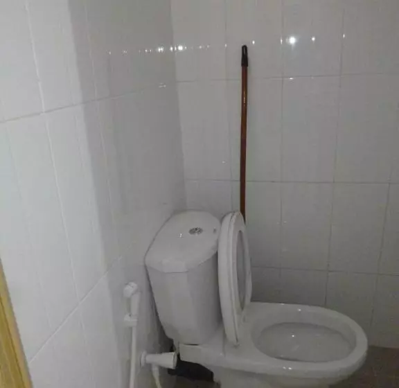 اتاق استاندارد سه نفره, Evening Star Guest Inn