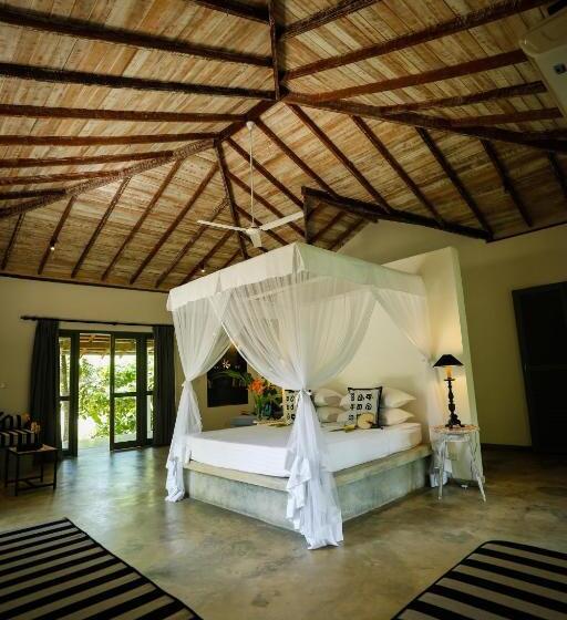 Люкс Повышенной Комфортности, Ginganga Lodge