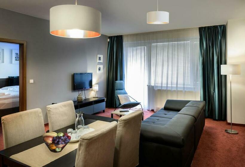 １ベッドルームアパートメント, Ad Landek