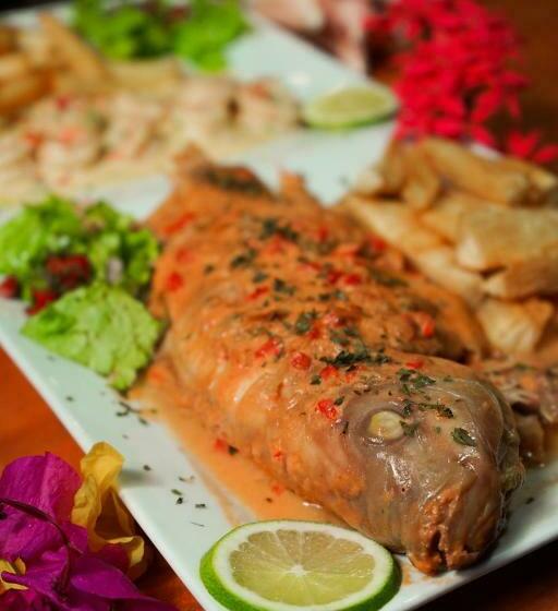 ویلای 1 خوابه, Chalet Tropical Hotel & Restaurant Pizzeria