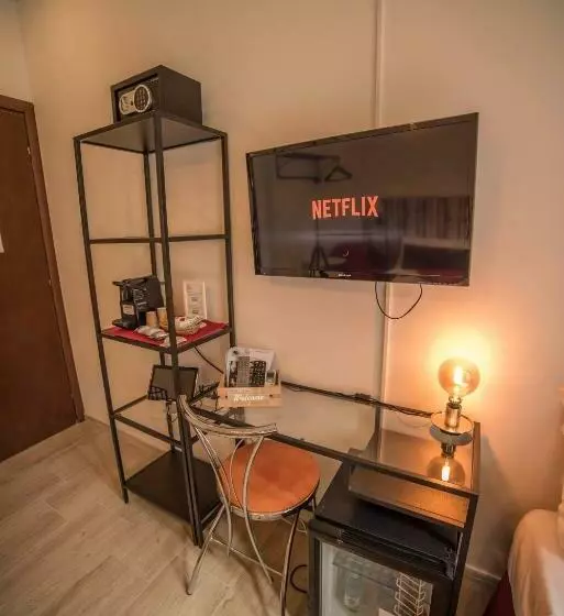 اتاق کلاسیک سه تخته, Galleria Frascati Rooms And Apartment