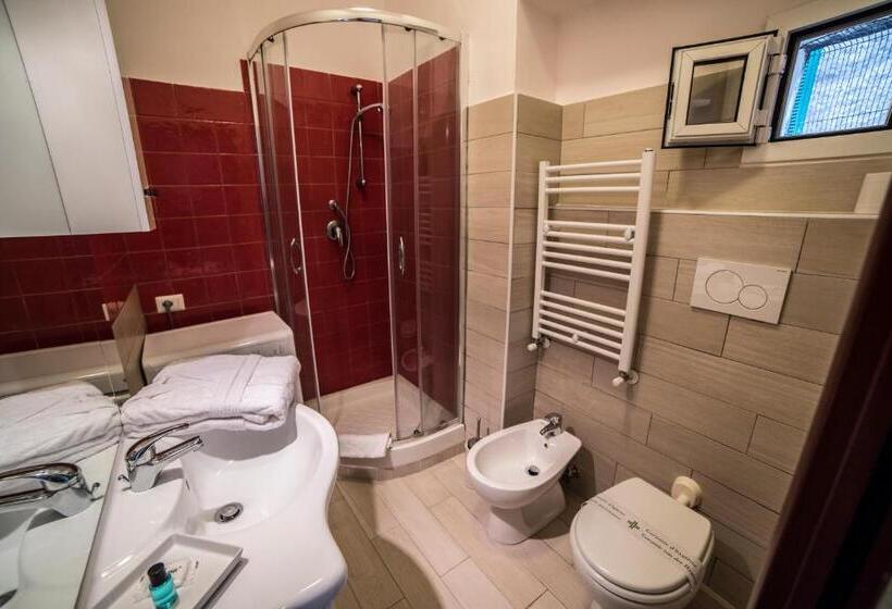 高级工作室, Galleria Frascati Rooms And Apartment