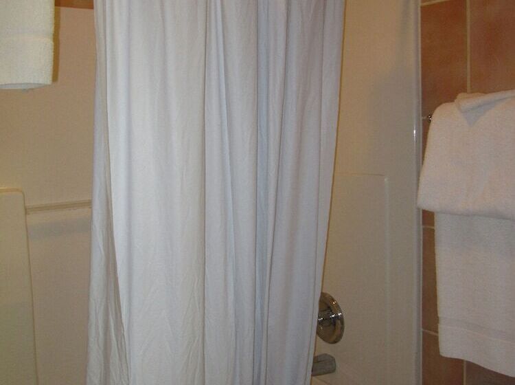 غرفه قياسيه سريرين مزدوجين, Big Horn Motel