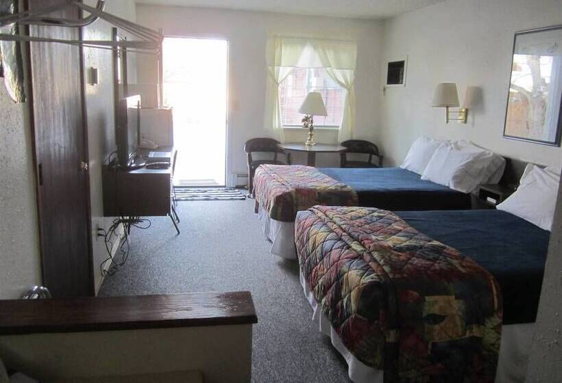 Номер Стандарт 2 Двуспальные Кровати, Big Horn Motel