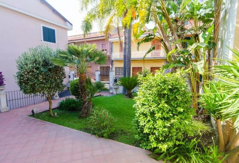 庭の見える1ベッドルームアパートメント, Casa Vacanza Acquamarina