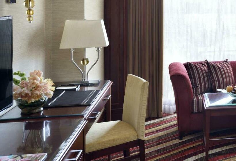Номер Superior Кровать Кинг, Mövenpick Hotel City Star Jeddah