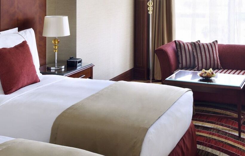 Номер Executive, Mövenpick Hotel City Star Jeddah
