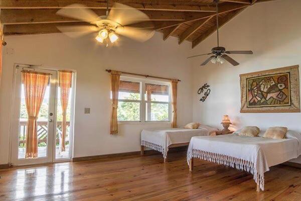 استودیوی استاندارد با چشم‌انداز دریا, Posada Las Orquideas