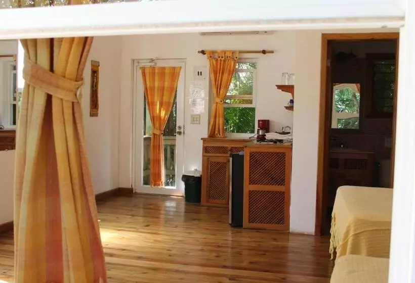 اتاق لوکس با چشم‌انداز دریا, Posada Las Orquideas