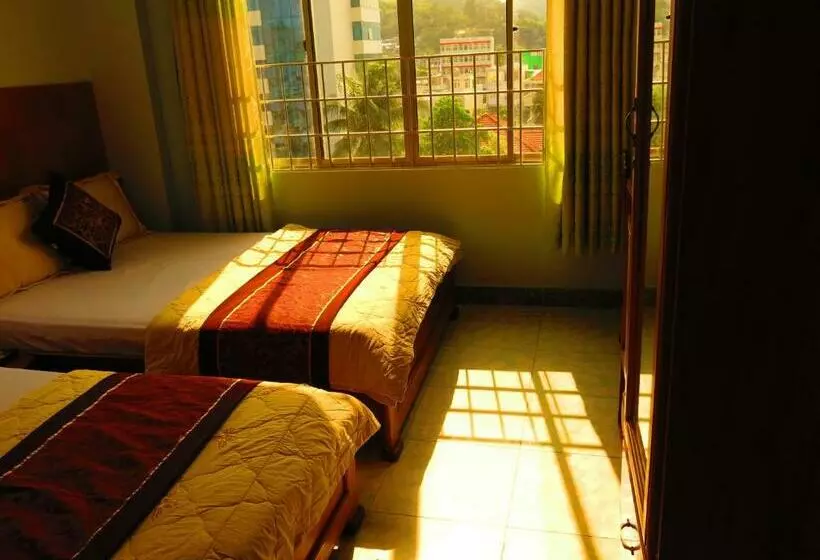 اتاق استاندارد, Quang Vinh 2
