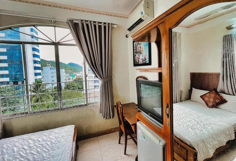 اتاق استاندارد, Quang Vinh 2