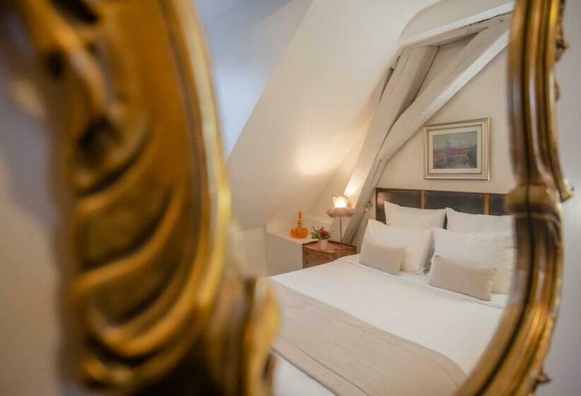 اتاق راحتی, Spa  Au Charme Rabelaisien