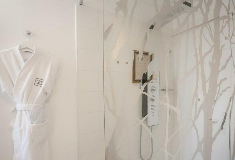 اتاق راحتی, Spa  Au Charme Rabelaisien