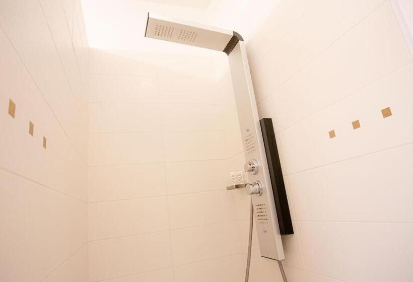 اتاق پرستیژ, Spa  Au Charme Rabelaisien