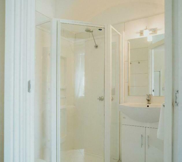 غرفة قياسية, Stanley Hotel & Apartments