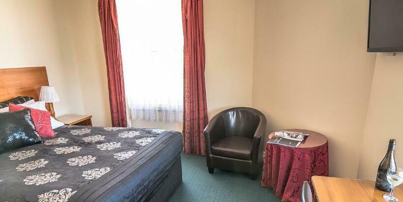 غرفة قياسية, Stanley Hotel & Apartments