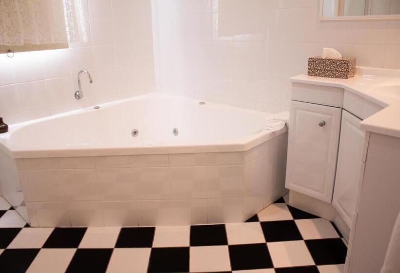 منزل 3 غرف نوم, Stanley Hotel & Apartments