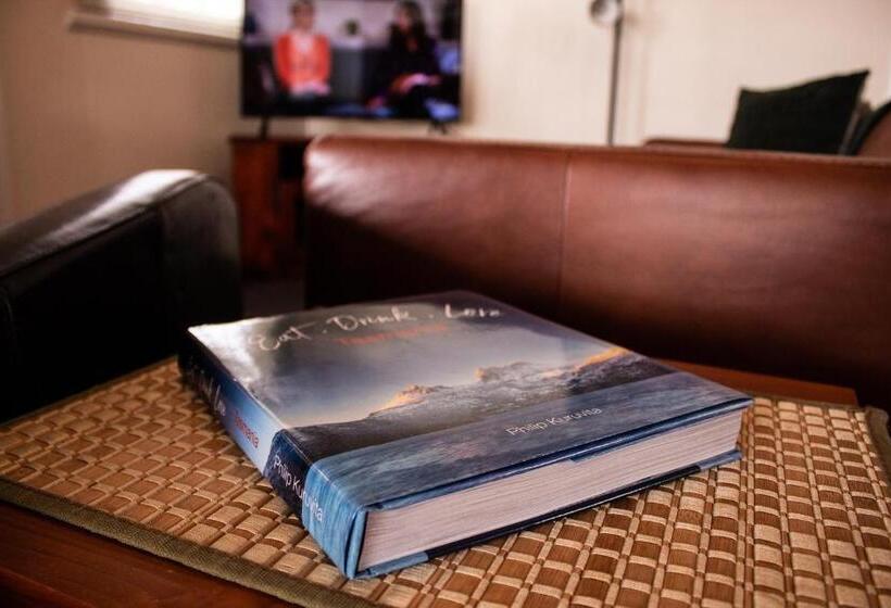 منزل 3 غرف نوم, Stanley Hotel & Apartments