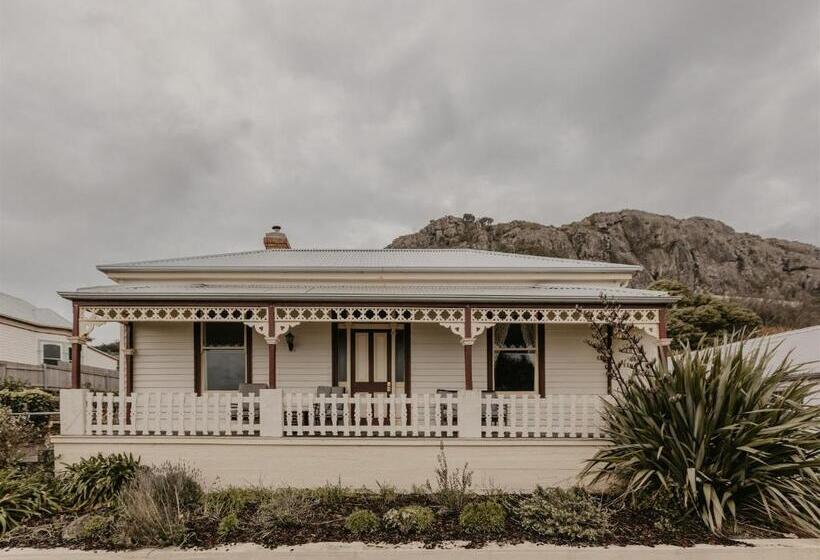 شقة 3 غرف مطلة على البحر, Stanley Hotel & Apartments