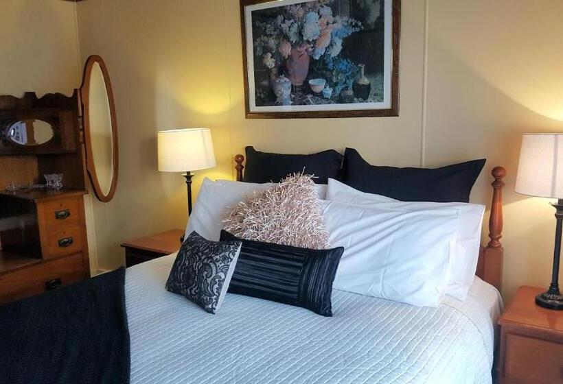 منزل 4 غرف نوم, Stanley Hotel & Apartments