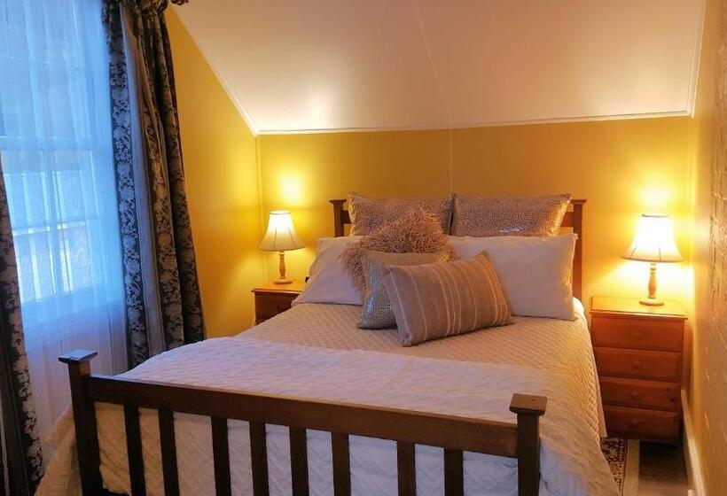 منزل 4 غرف نوم, Stanley Hotel & Apartments