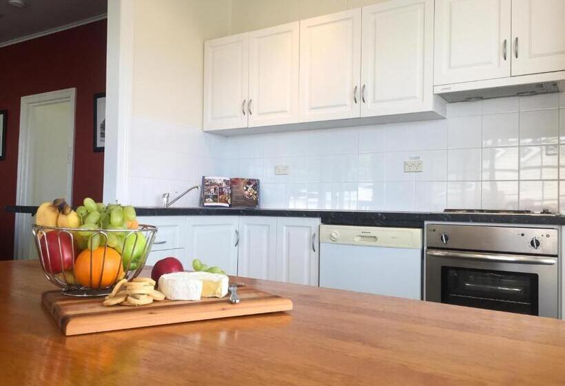 منزل 3 غرف نوم, Stanley Hotel & Apartments