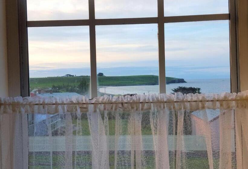 منزل 4 غرف نوم, Stanley Hotel & Apartments