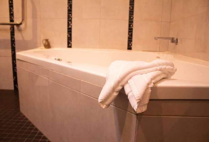 غرفة قياسية, Stanley Hotel & Apartments