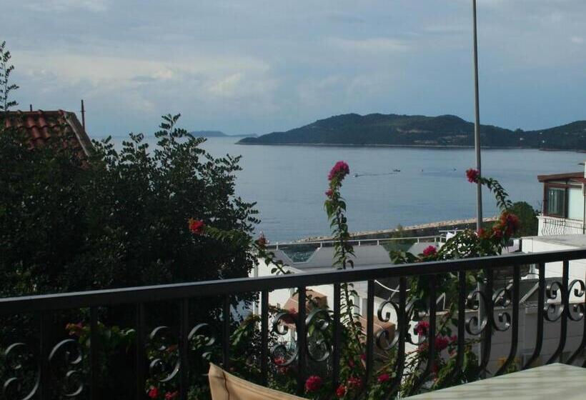 Appartamento 1 Camera Vista Mare Laterale, Lantana Aparts