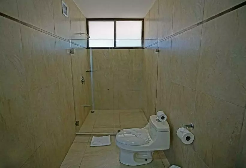 スイート, Nammbu Beach Front Bungalows