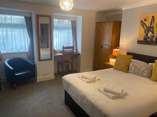 Quarto Familiar, Babbacombe Palms