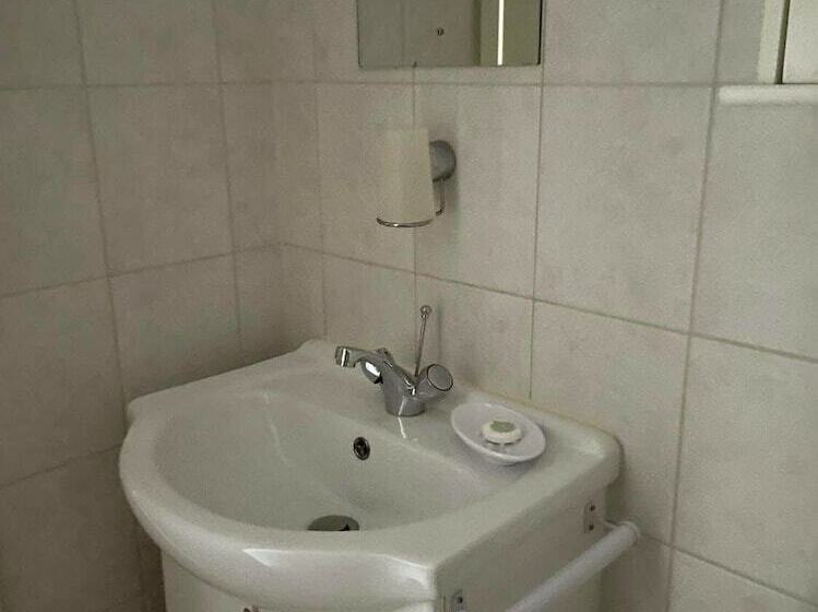 Quarto Estandar, Babbacombe Palms