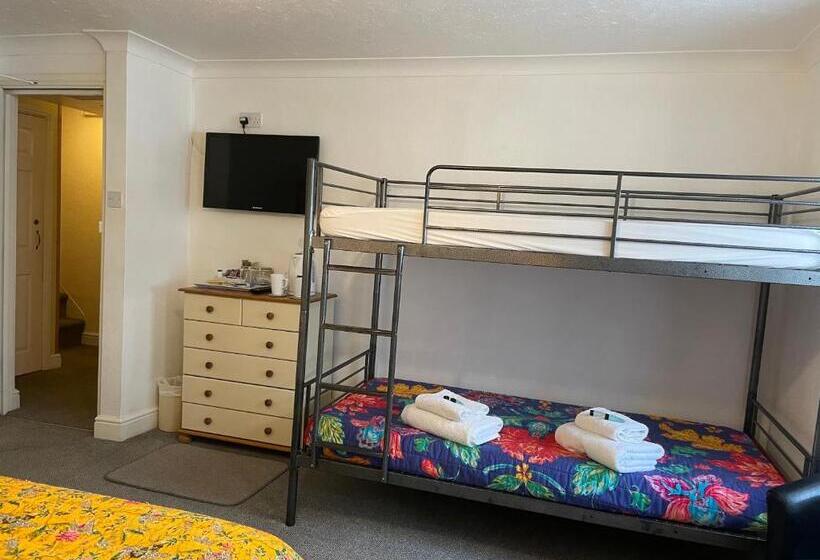 Quarto Familiar, Babbacombe Palms