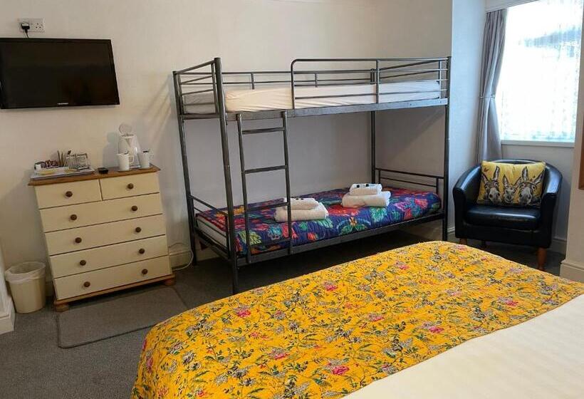 Quarto Familiar, Babbacombe Palms