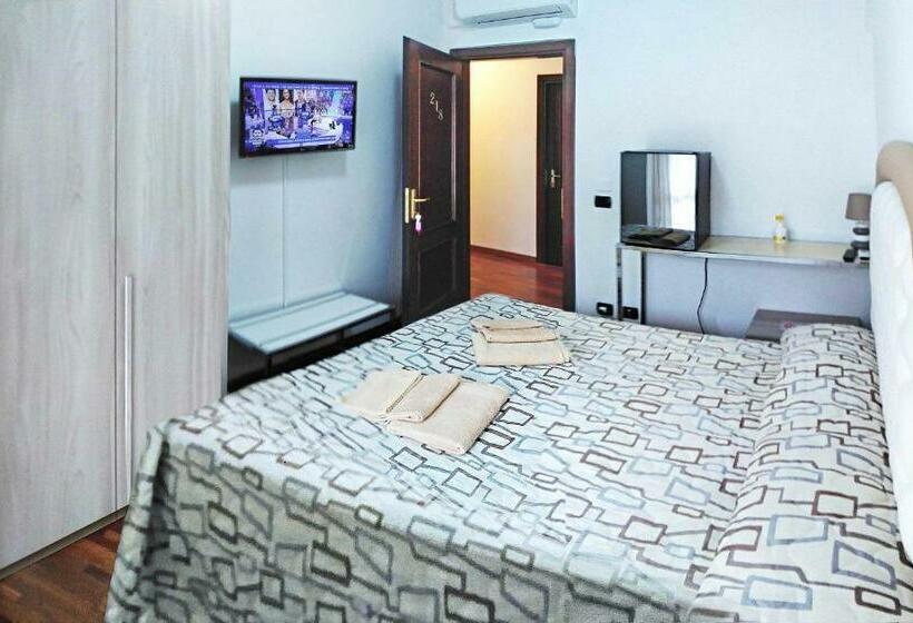 Номер Стандарт, La Fiera Guesthouse