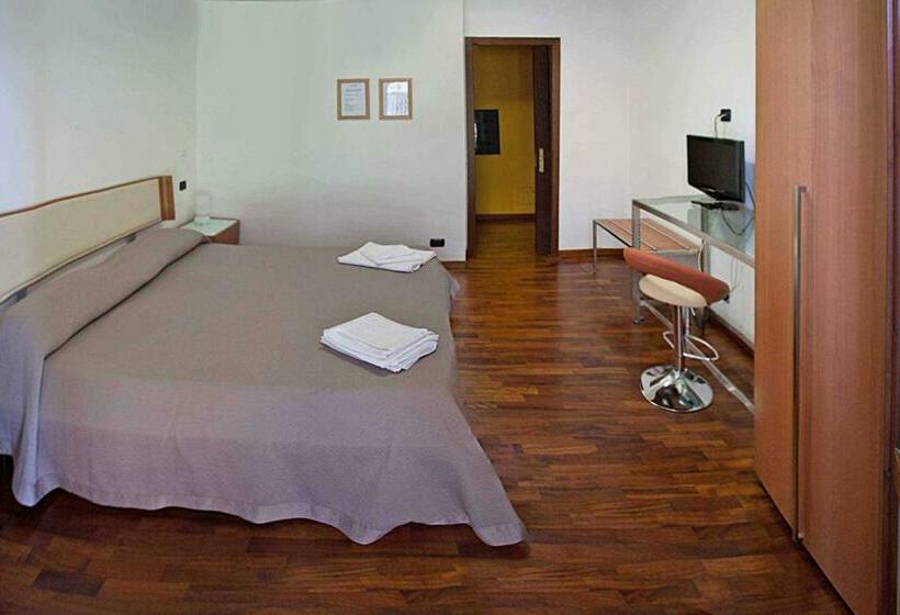 Номер Стандарт, La Fiera Guesthouse