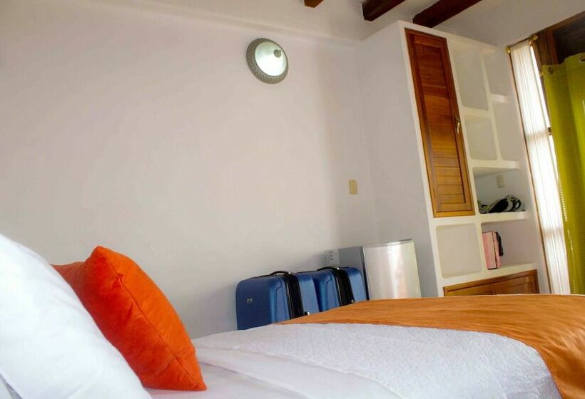Номер Deluxe, Gala House Galápagos