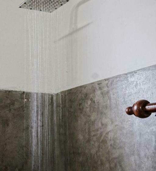 Habitación Deluxe, Hanthana House