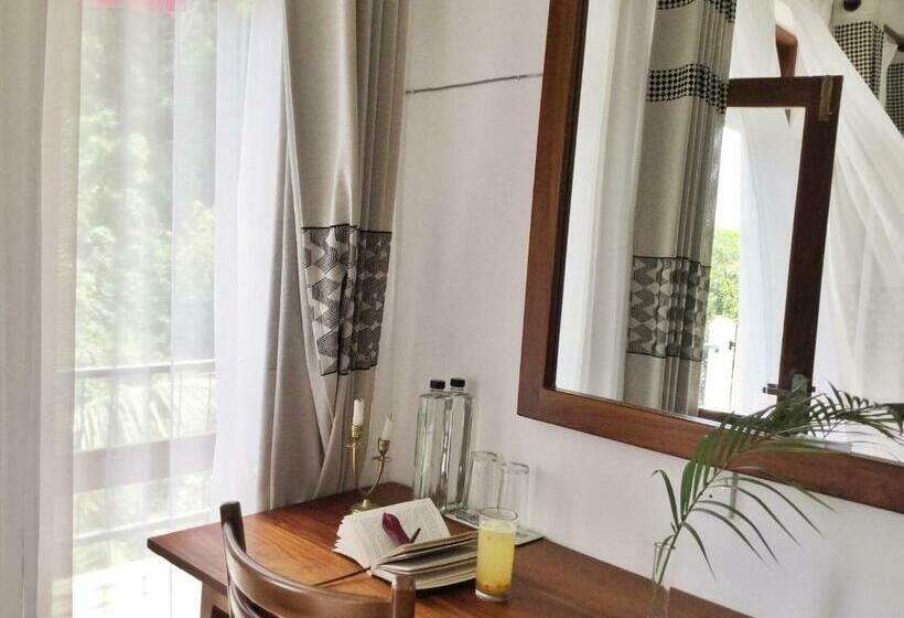 Habitación Deluxe, Hanthana House