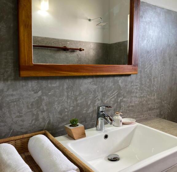 Habitación Deluxe, Hanthana House