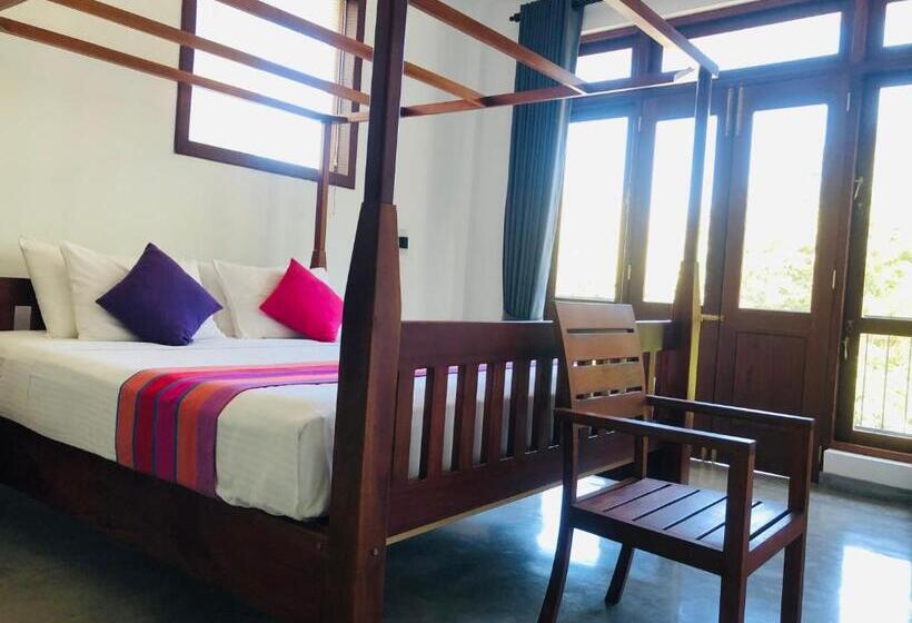 Habitación Estándar, Hanthana House