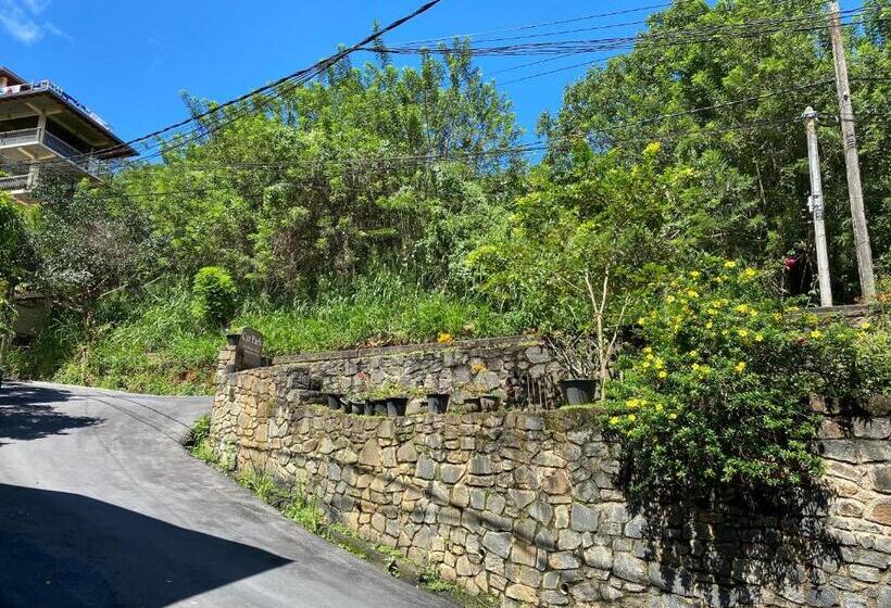 Habitación Deluxe, Hanthana House