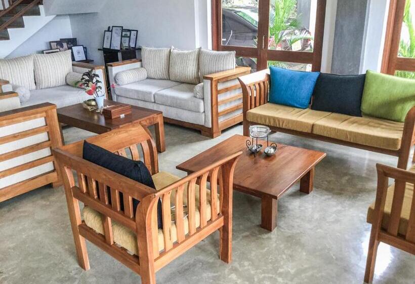 Habitación Deluxe, Hanthana House